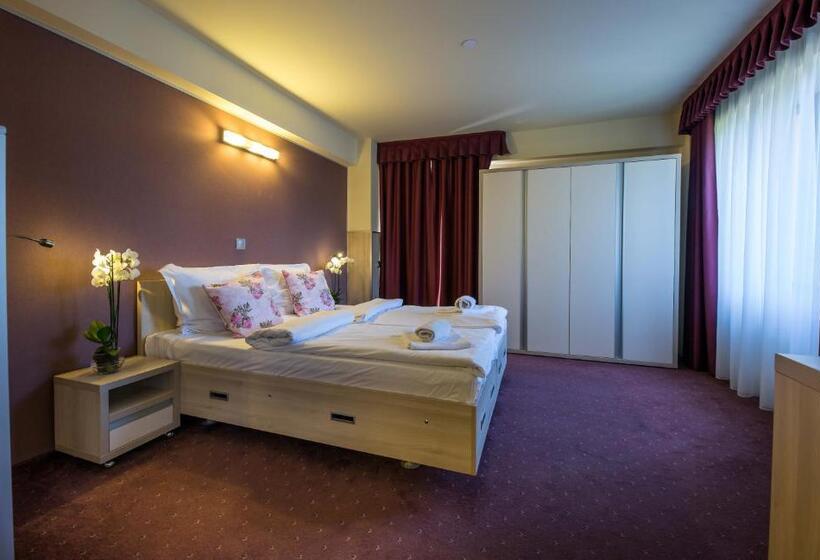 בית מלון כפרי Eden Grand Resort