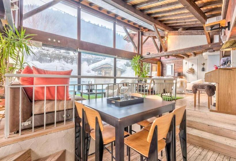 هتل Hôtel La Chaumière