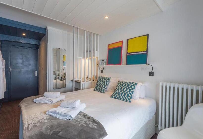 هتل Hôtel La Chaumière