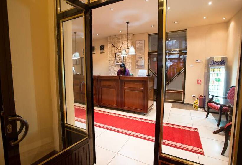 בית מלון כפרי Rina Cerbul