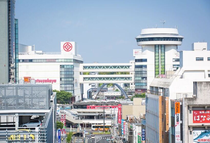 בית מלון כפרי Toyota Prestige