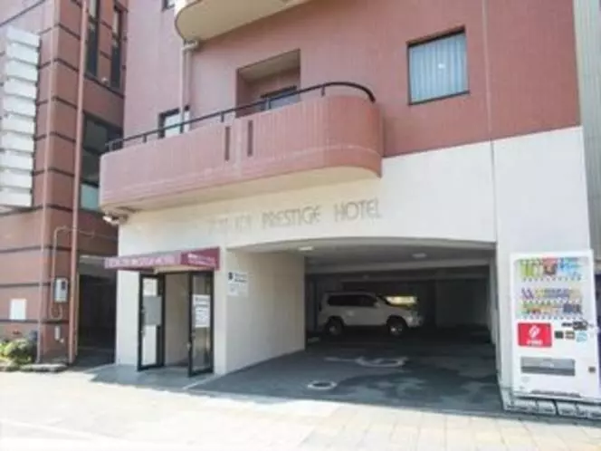 Hotelli Toyota Prestige