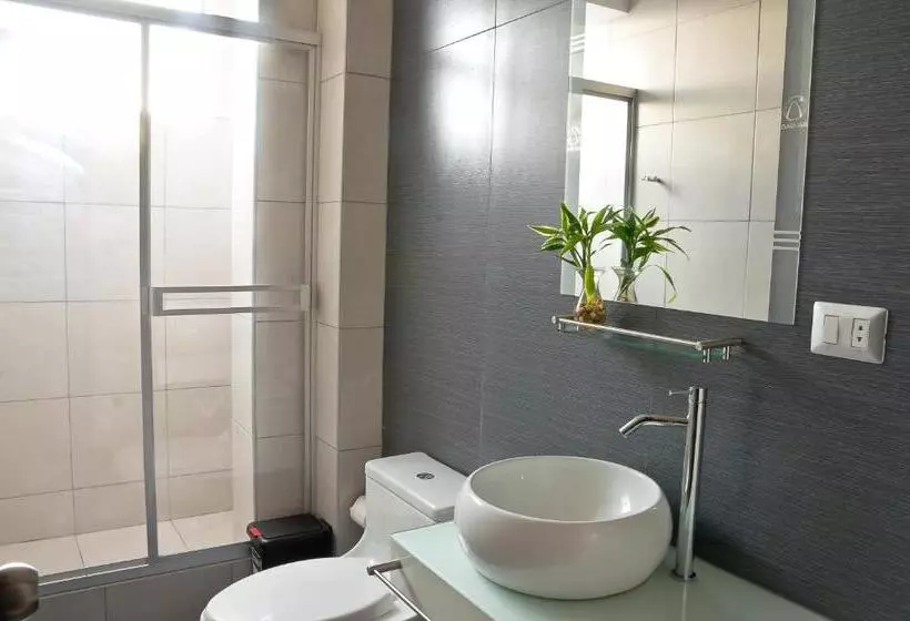 Plaza Sur Hotel & Suites