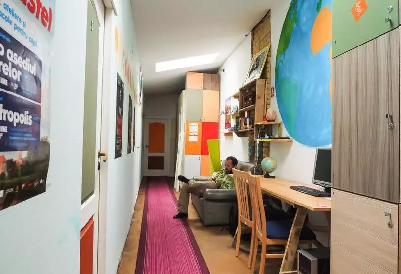Zen Hostel