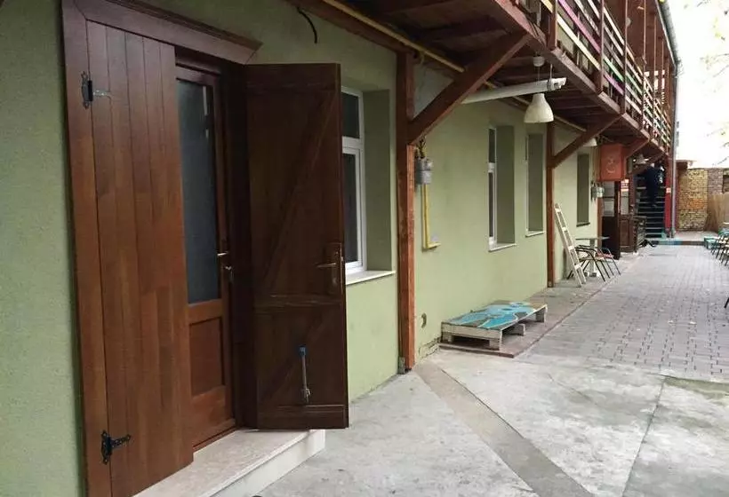 Zen Hostel