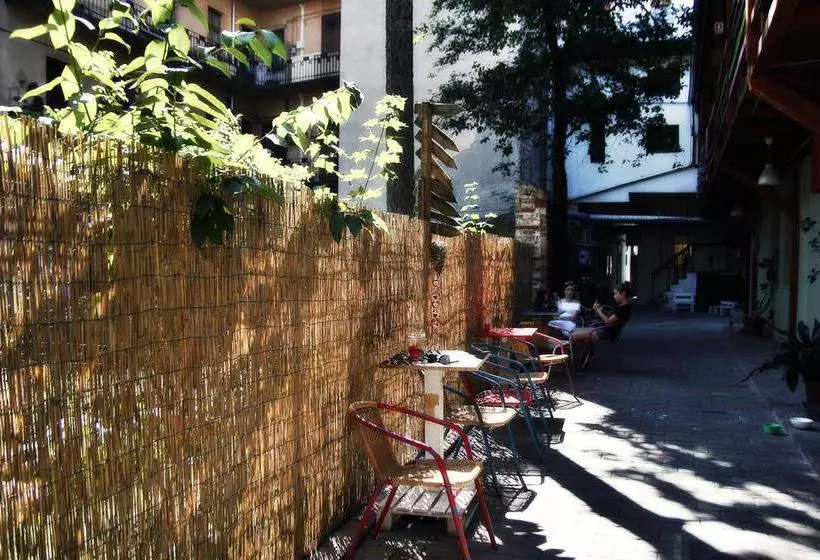 Zen Hostel