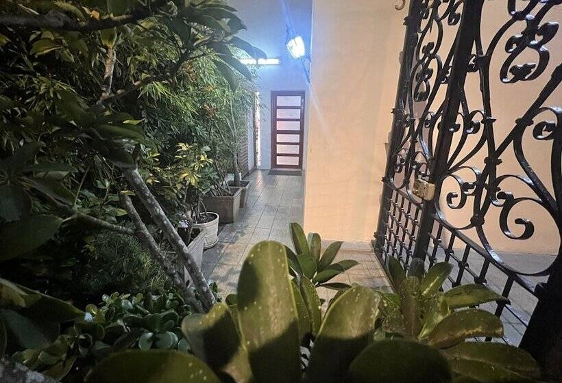 مبيت وإفطار La Casa Del Viajero