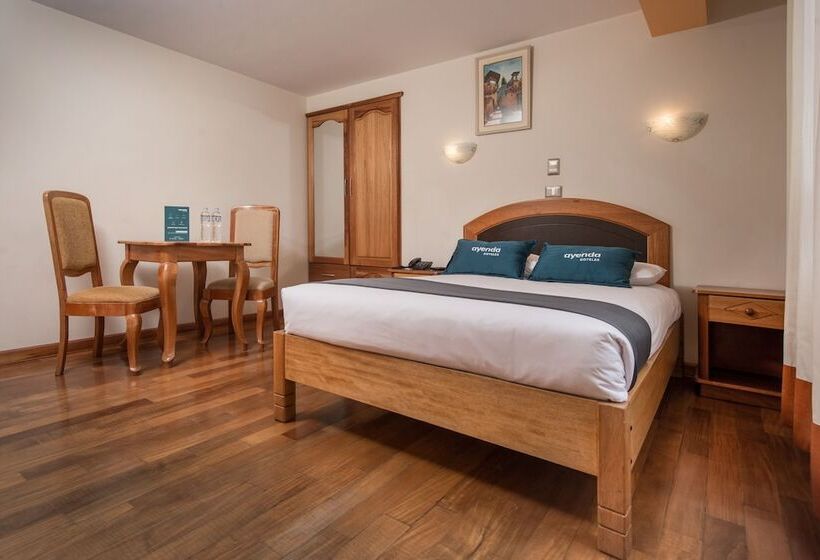 Hotel Cascada Del Inka