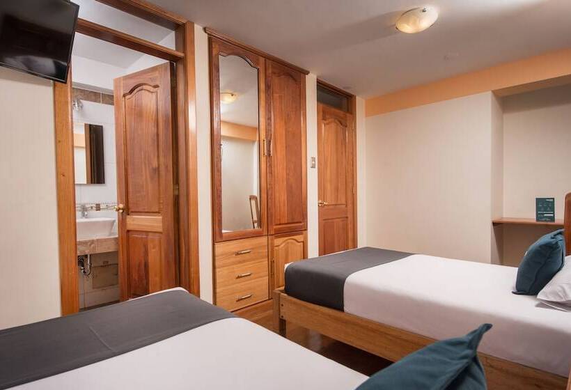 Hotel Cascada Del Inka