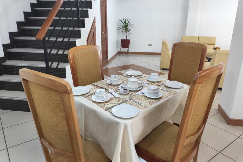 Hotel Cascada Del Inka