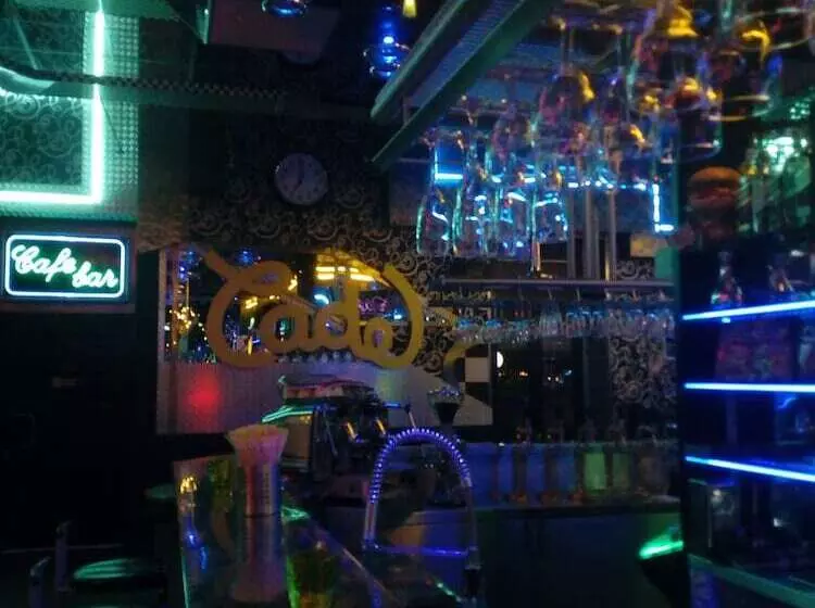 Hotelli Cade