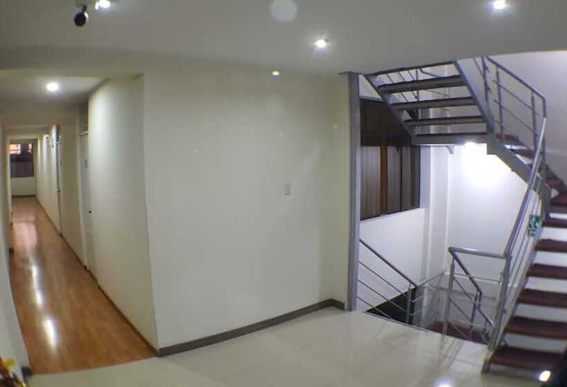 בית מלון כפרי Gold Infinity