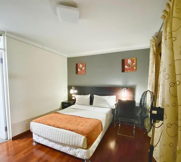 בית מלון כפרי Gold Infinity