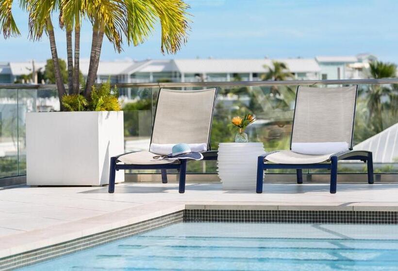 ホテル H2o Suites Adults Only