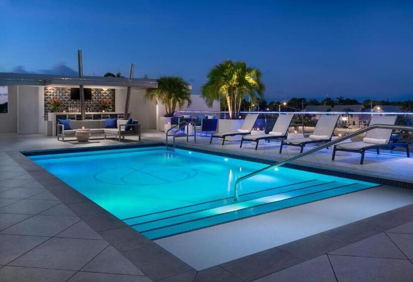 ホテル H2o Suites Adults Only