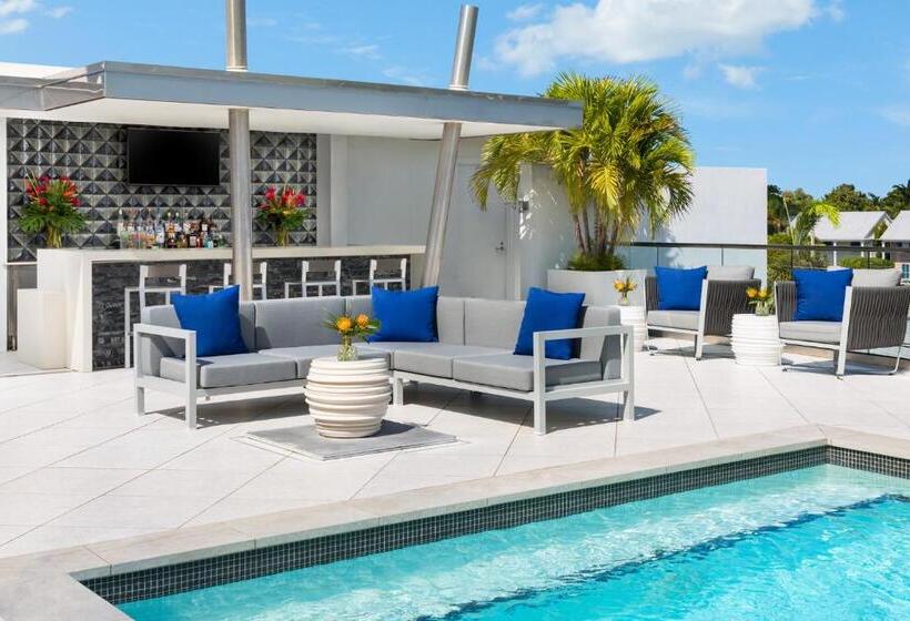 ホテル H2o Suites Adults Only