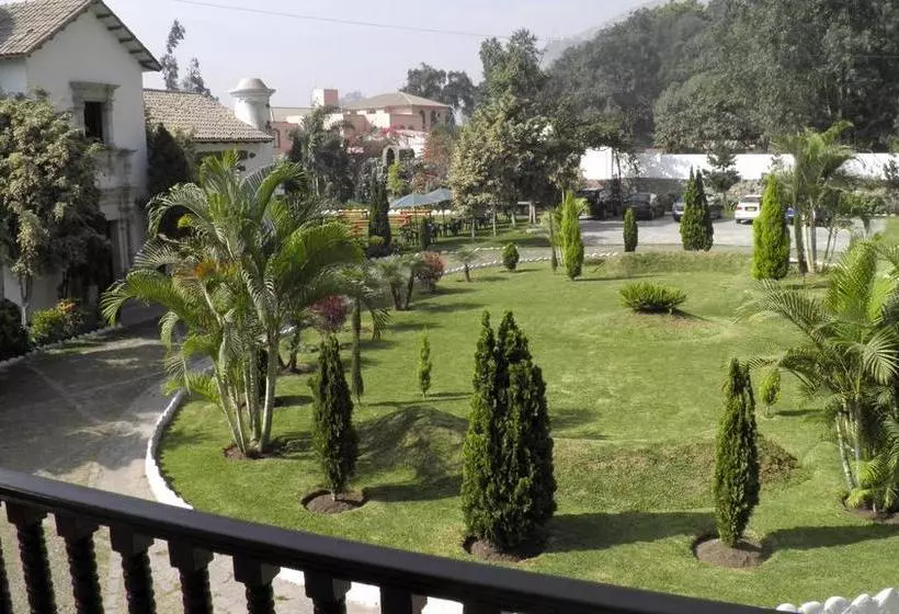 هتل La Posada De Los Cóndores