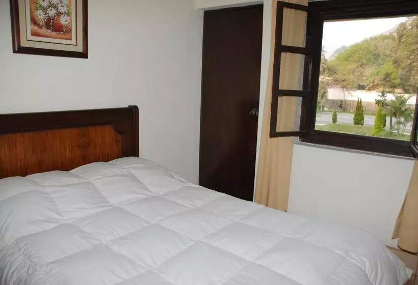 هتل La Posada De Los Cóndores