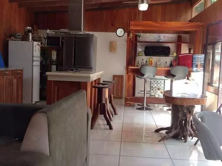 Hotelli Manú
