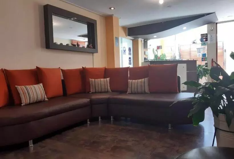ホテル Mandala Rooms & Services