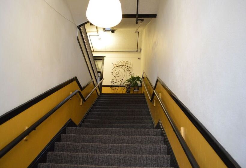 Otel Pensione Nichols