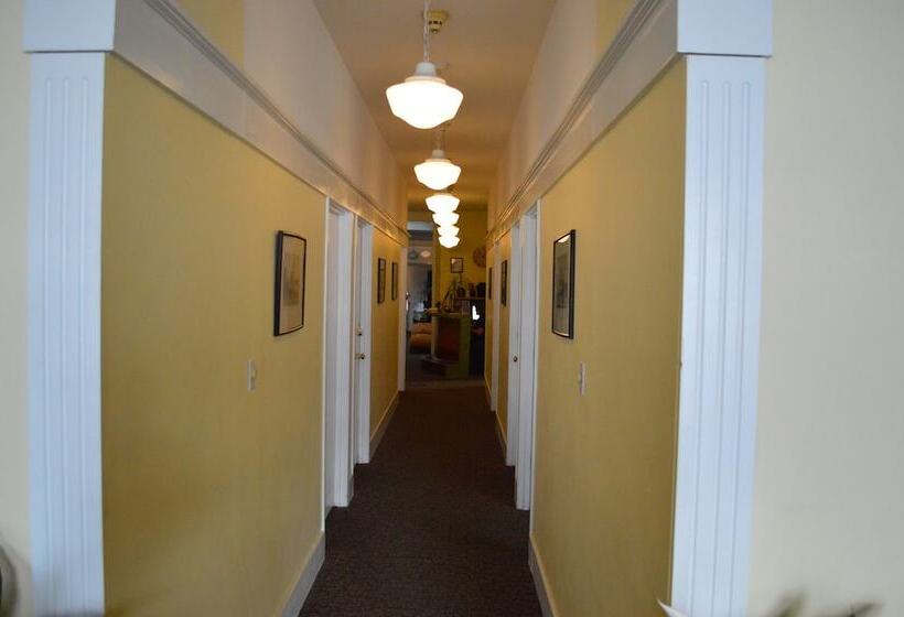 Otel Pensione Nichols