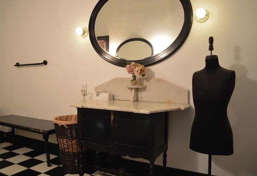 Otel Pensione Nichols