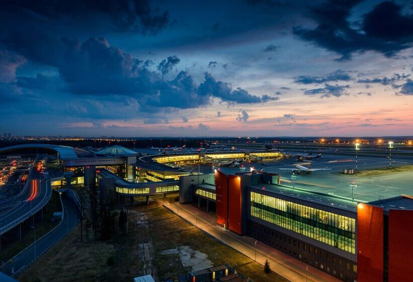 호텔 Radisson Blu  Moscow Sheremetyevo Airport