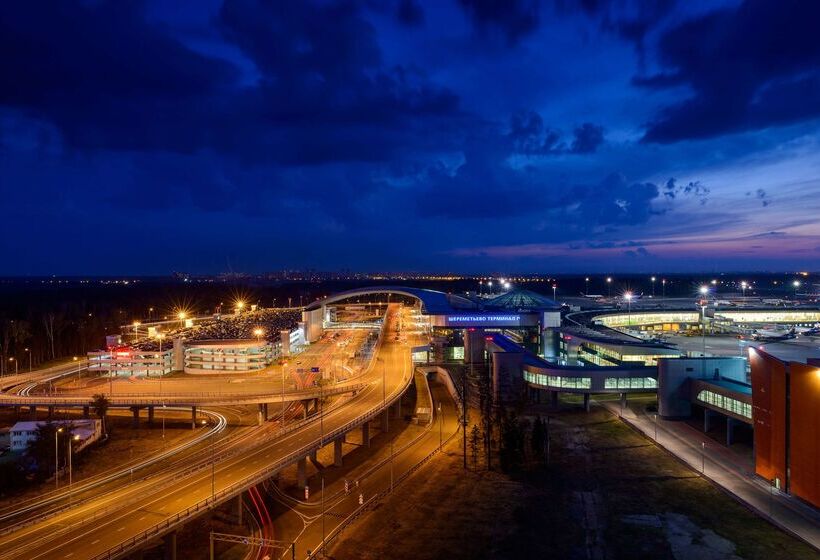호텔 Radisson Blu  Moscow Sheremetyevo Airport