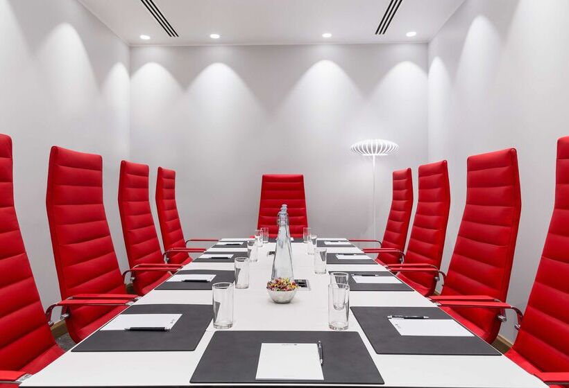 호텔 Radisson Blu  Moscow Sheremetyevo Airport