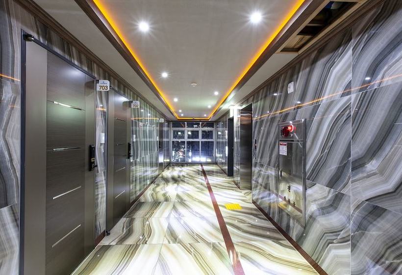 בית מלון כפרי Jeju Sahara