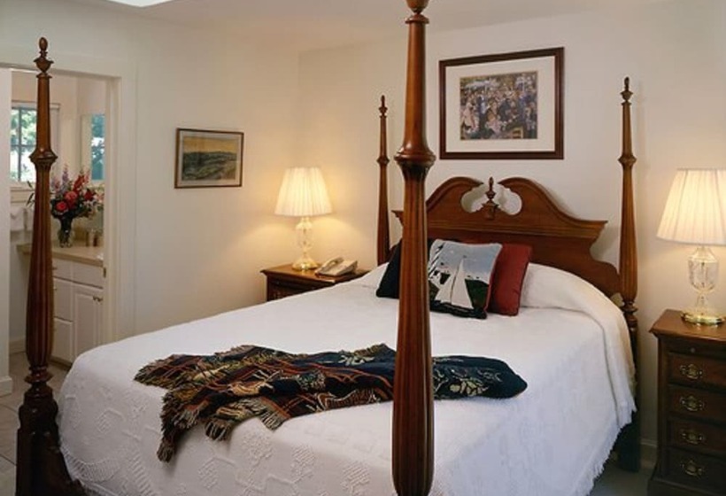 Отель The Winstead Inn