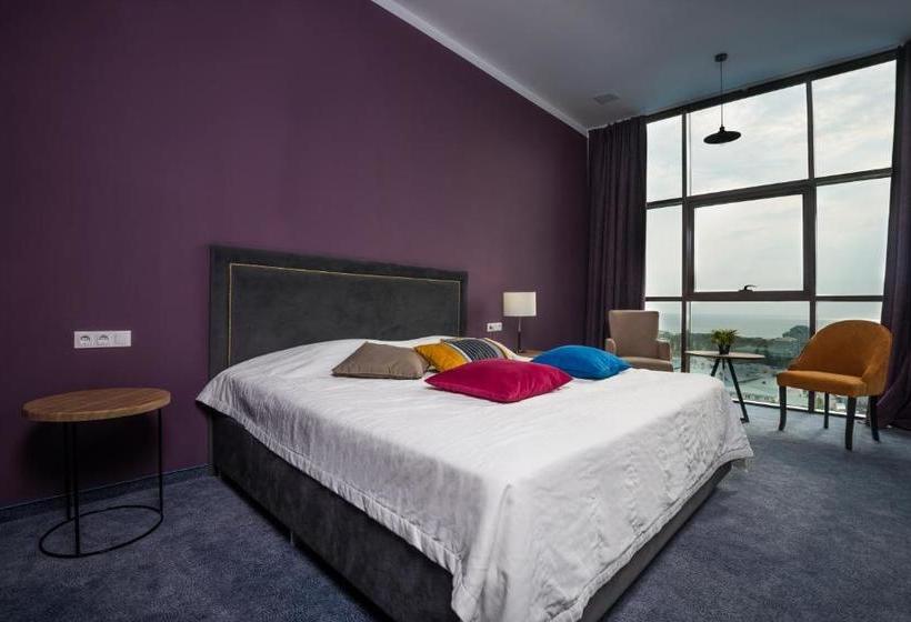 אתר נופש Beton Brut All Inclusive & Spa Hotel In Miracleon