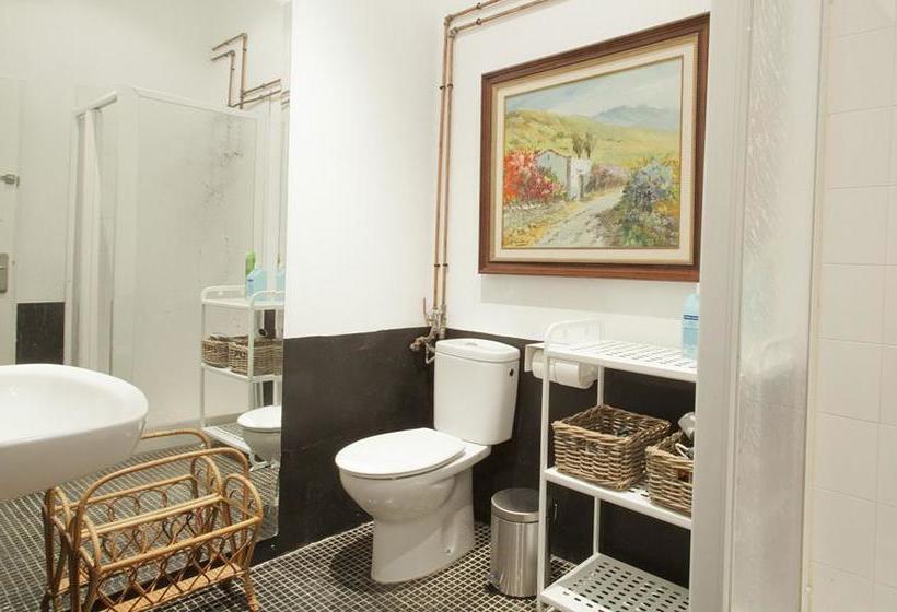 مبيت وإفطار Downtown House