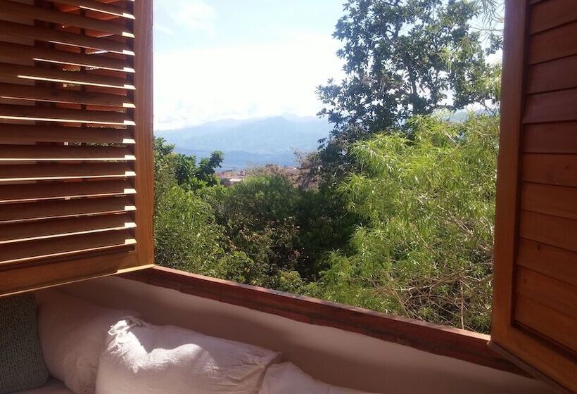 فندق Alto Del Viento