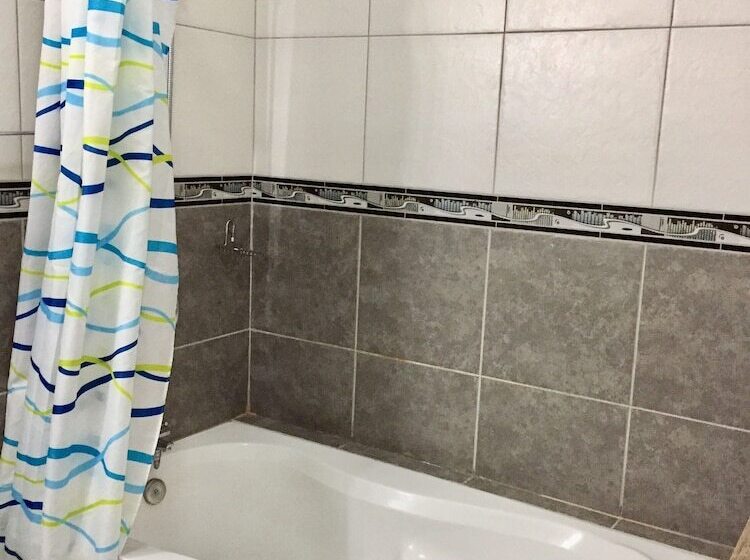 Otel Ccapac Inka Ollanta