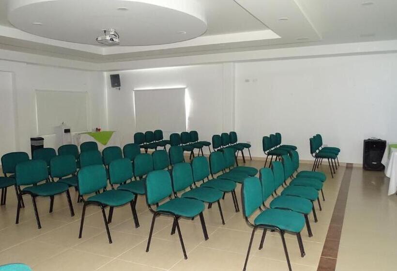 בית מלון כפרי Confort Ariari