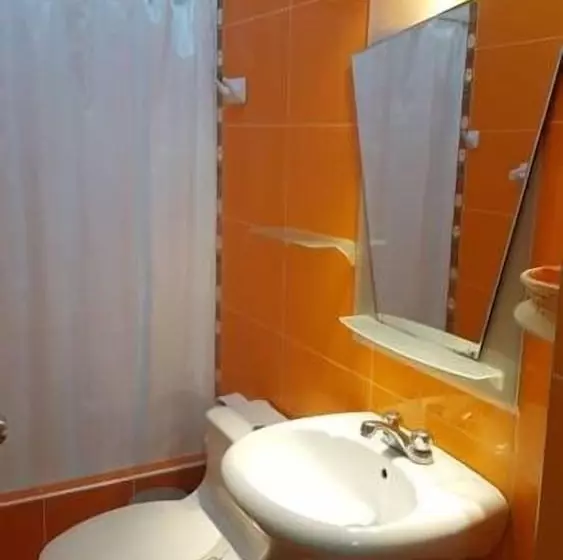 هتل Embajador