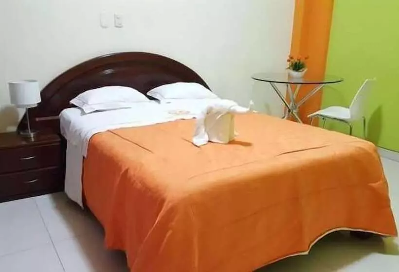 هتل Embajador
