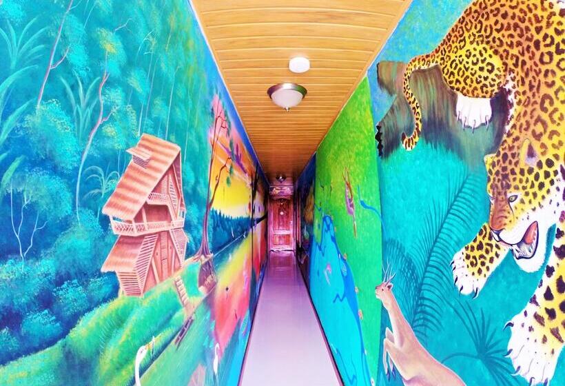 هتل Hostal La Esperanza