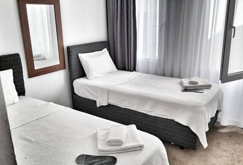 בית מלון כפרי Merkez Kumsal Pansiyon