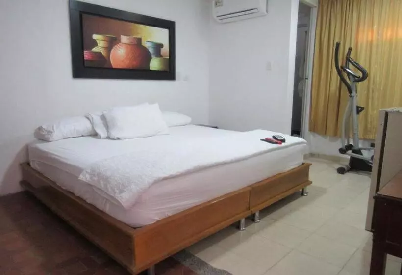 Hotelli Nuevo Tio