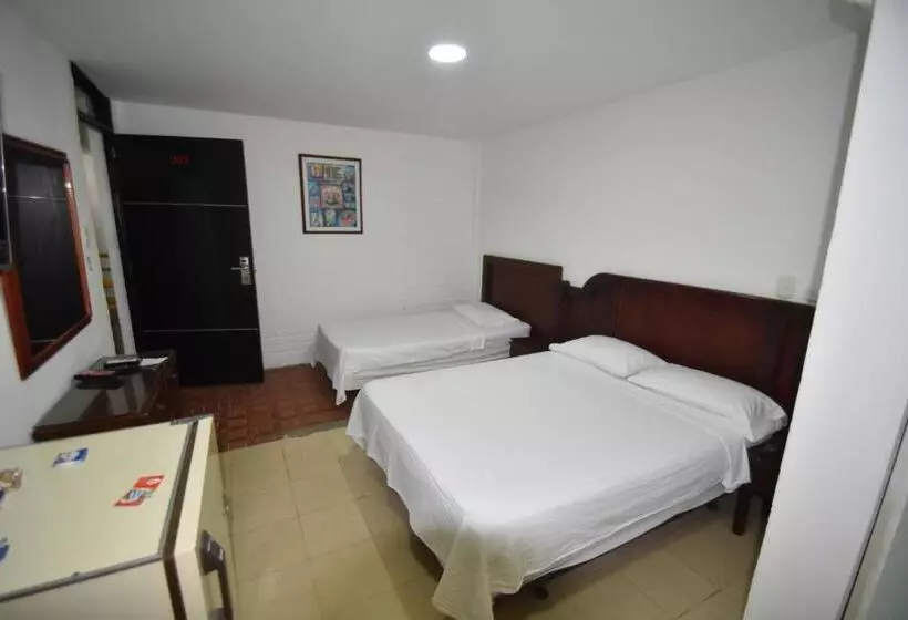 Hotelli Nuevo Tio