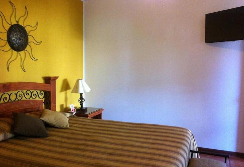 בית מלון כפרי Oro Viejo