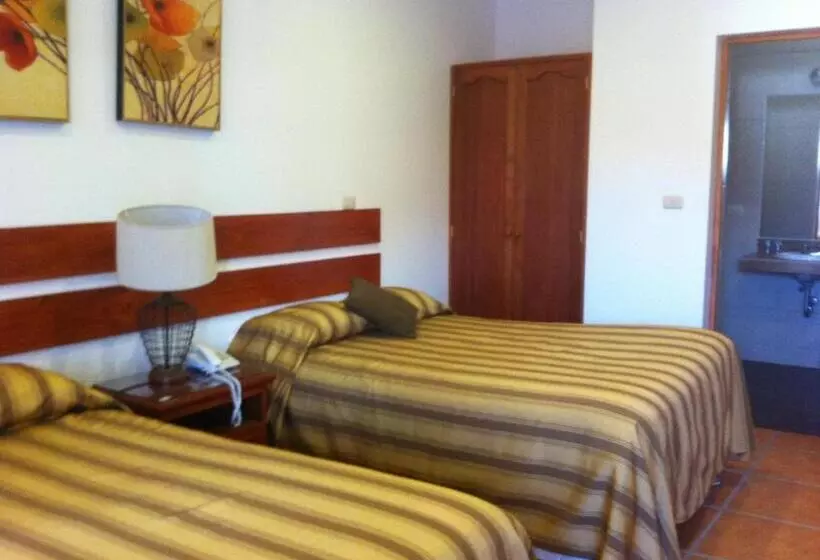 Hotel Oro Viejo