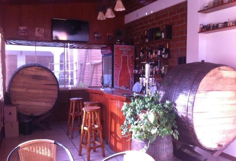 בית מלון כפרי Oro Viejo