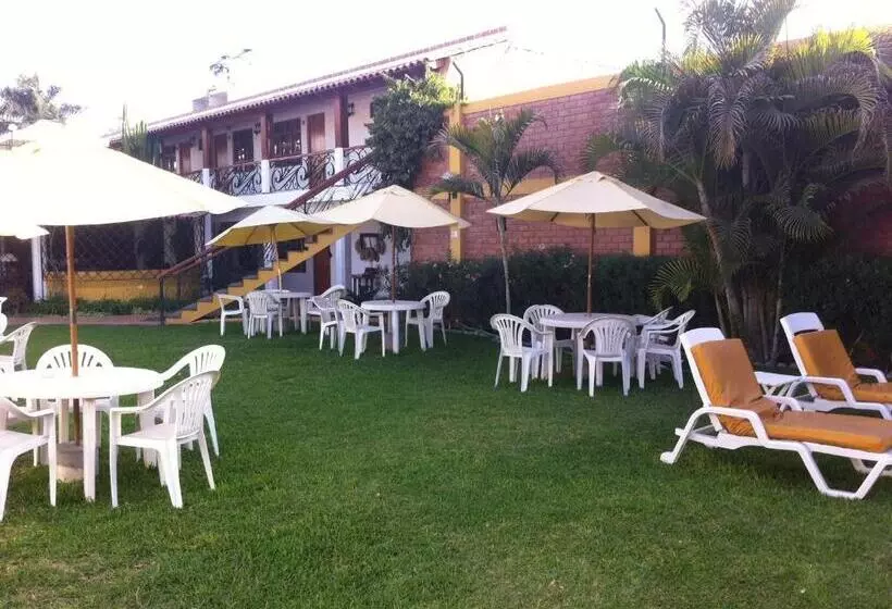 Hotel Oro Viejo