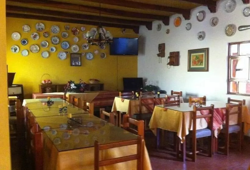 Hotel Oro Viejo
