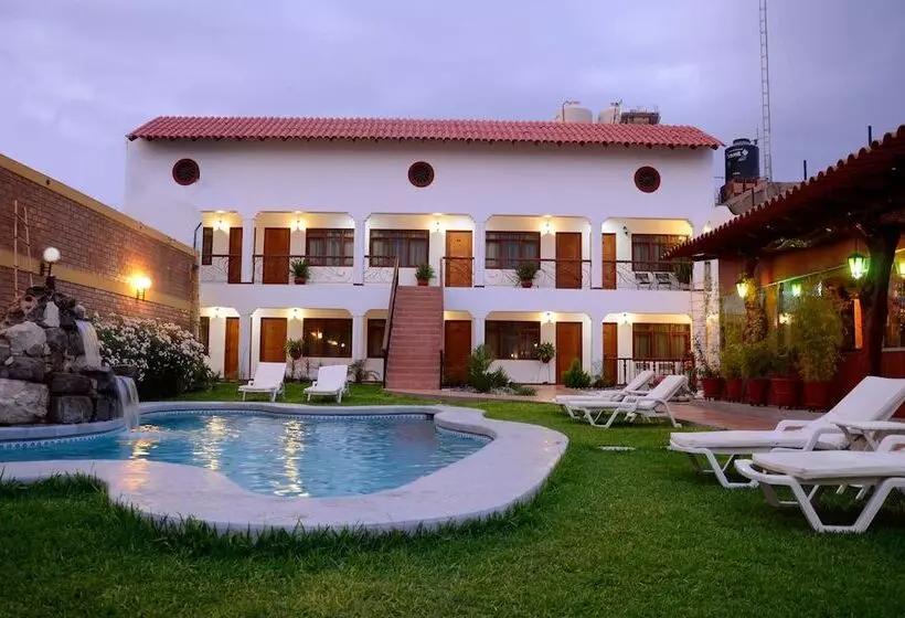 Hotel Oro Viejo