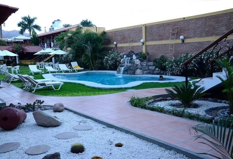 Hotel Oro Viejo